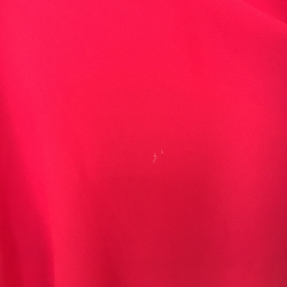 Red dress - Picture 2 of 8